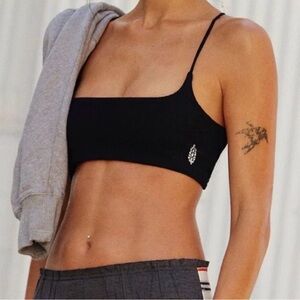 Free People Movement New Shuffle Sports Bra in Black size m-l